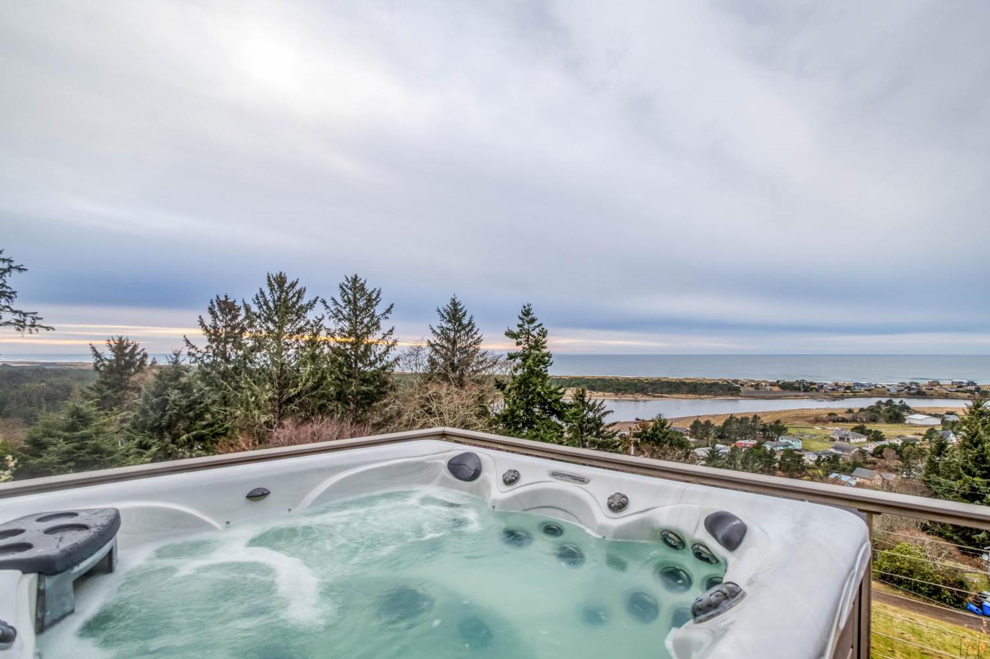 Pelican Villa パシフィック・シティ エクステリア 写真